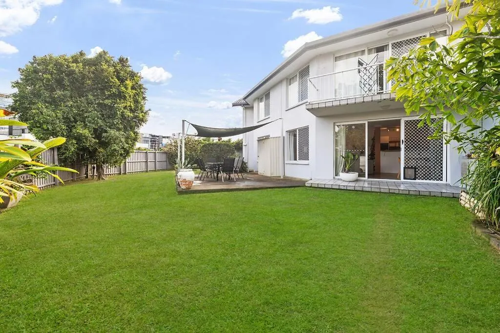 Apartment Pet & Family Friendly Central Maroochydore Australia